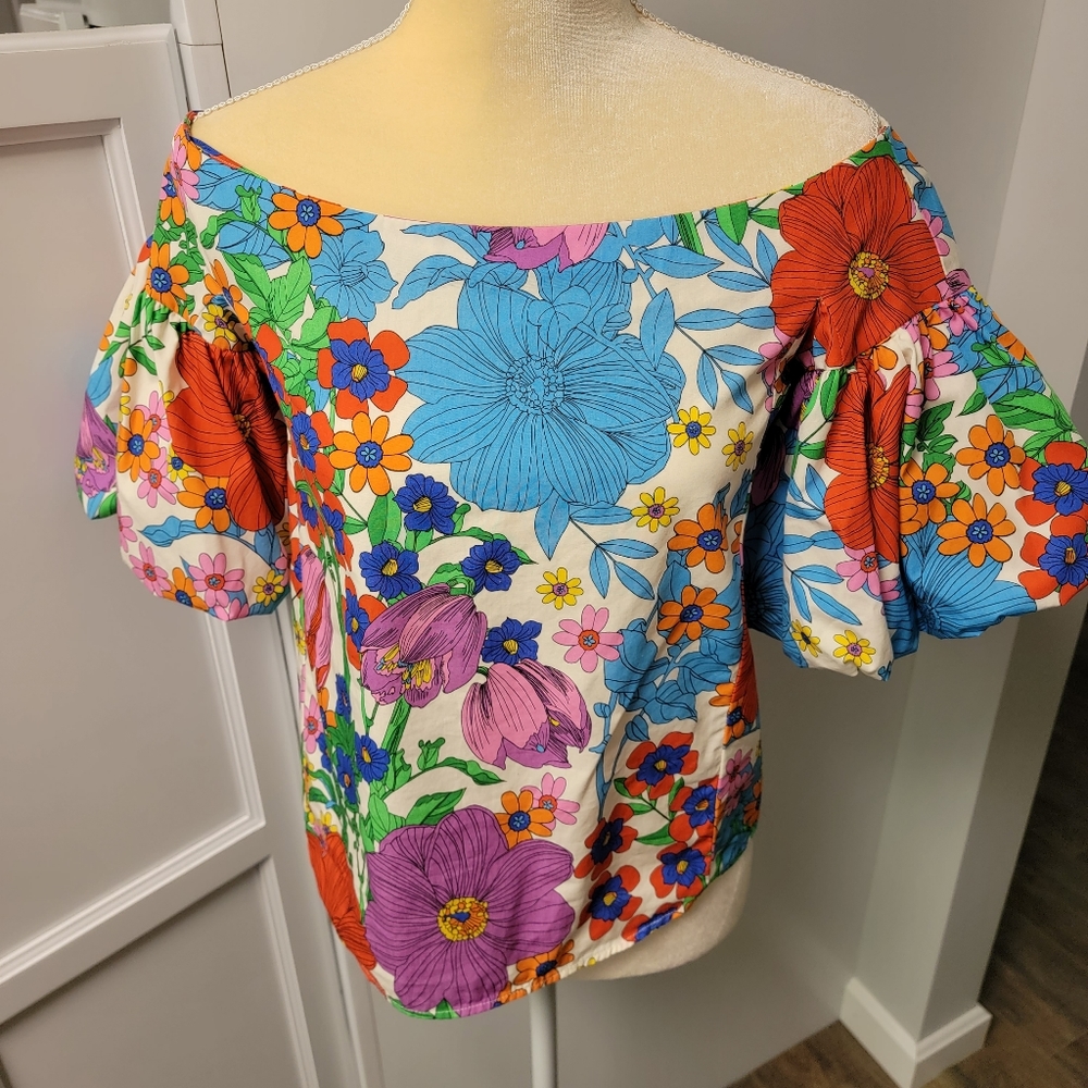 H&M Floral Print Blouse Bright Summer Flowers Garden Print Puff Sleeve Size 4